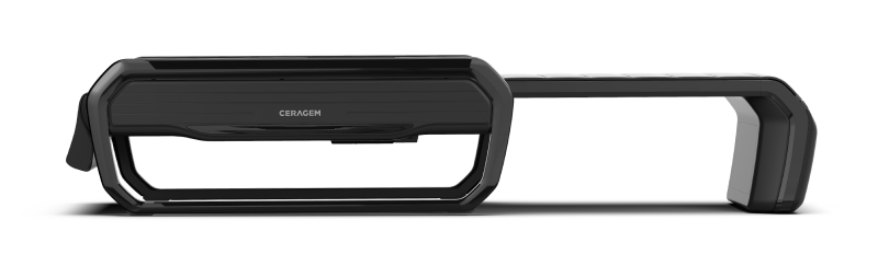 Master V6 Black